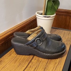 sandhills shoe stores